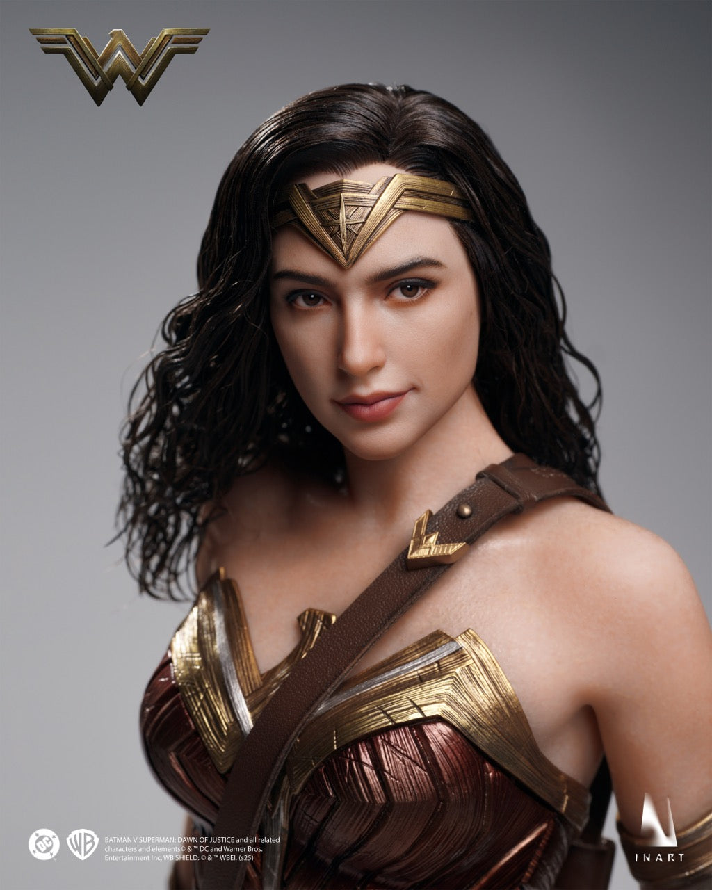 PRE-ORDER INART - Batman v Superman: Dawn of Justice - Wonder Woman 1/6 Collectible Figure