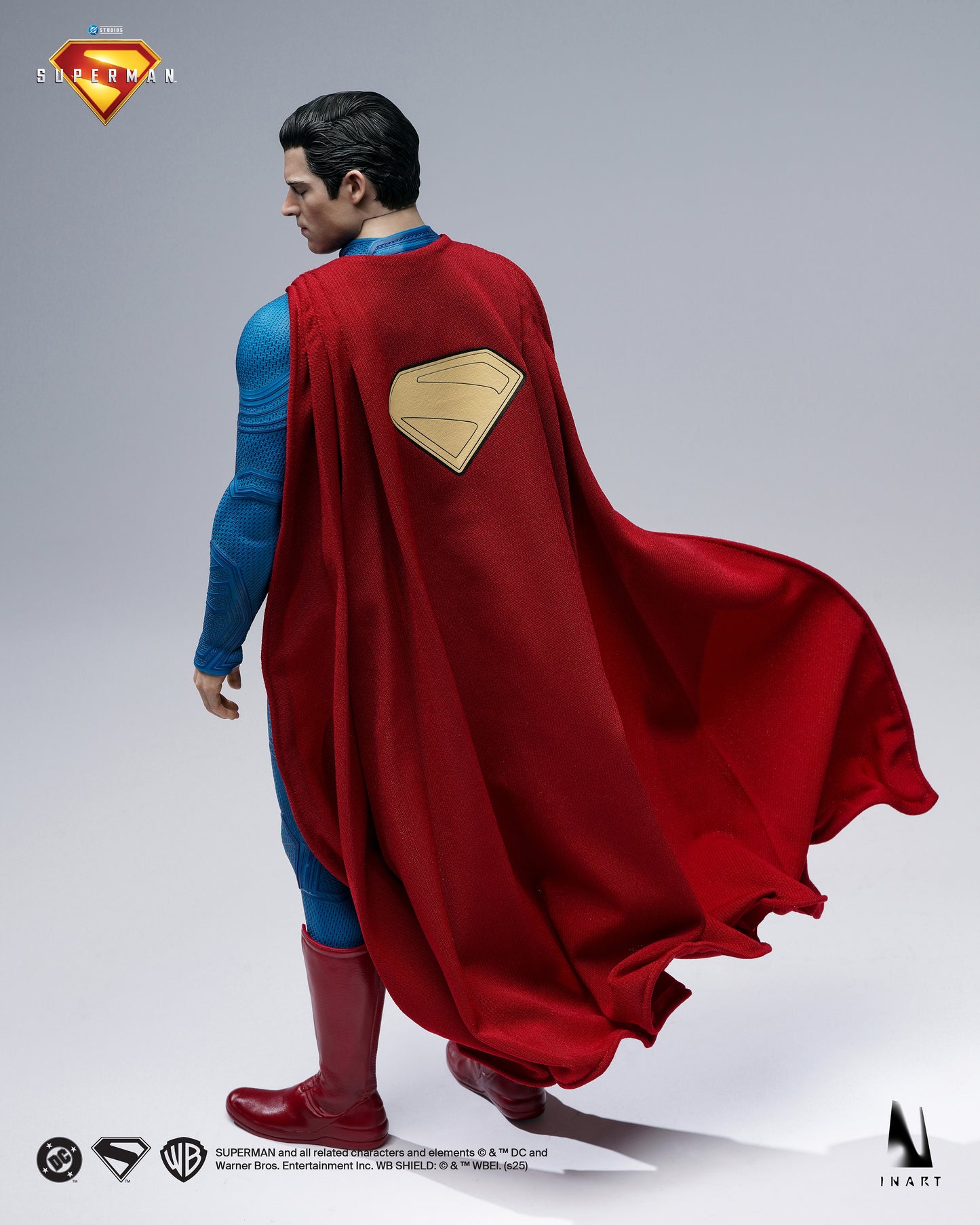 PRE-ORDER INART Superman (2025) - Superman 1/6 Collectible Figure