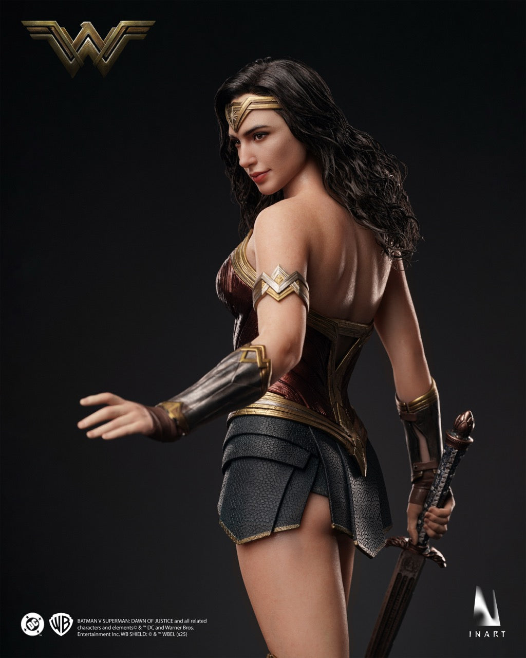 PRE-ORDER INART - Batman v Superman: Dawn of Justice - Wonder Woman 1/6 Collectible Figure
