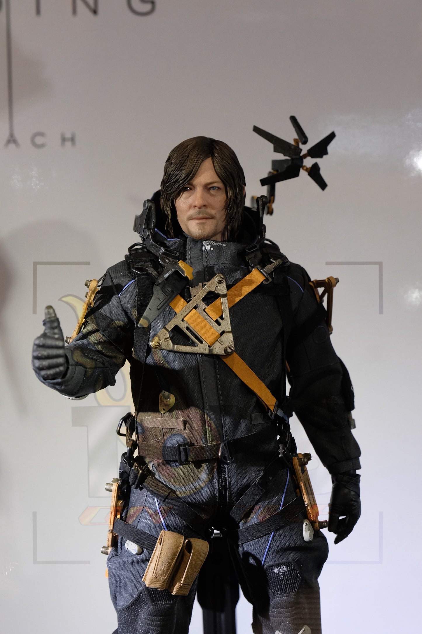 PRE-ORDER HOT TOYS VGM76 DEATH STRANDING 2: ON THE BEACH - SAM (DELUXE VERSION) 1/6TH SCALE COLLECTIBLE FIGURE (REGULAR)