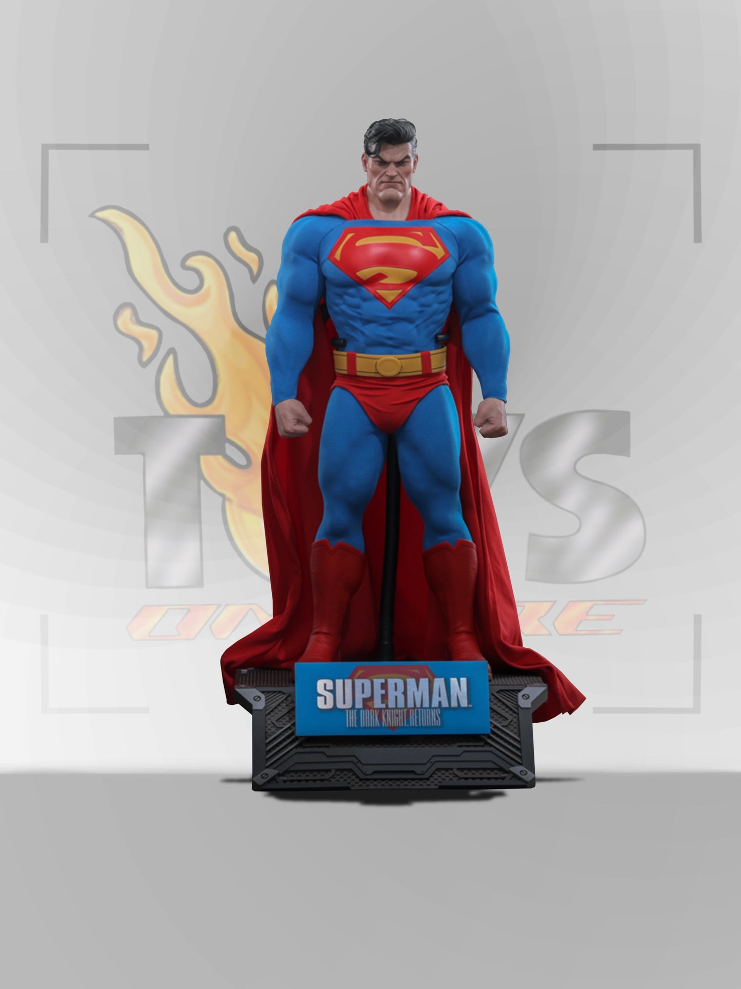 PRE-ORDER HOT TOYS CMS032 BATMAN: THE DARK KNIGHT RETURNS SUPERMAN - 1/6TH SCALE COLLECTIBLE FIGURE