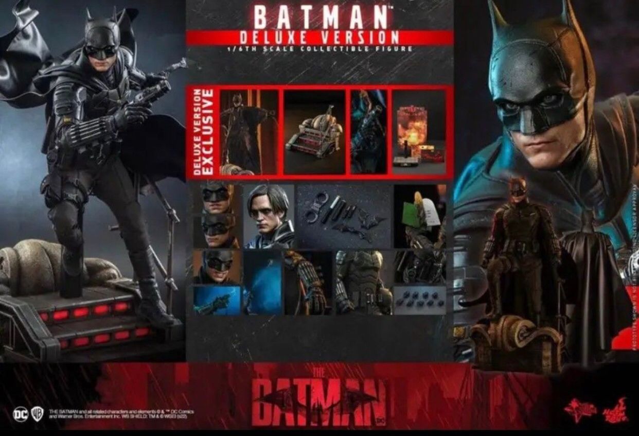 HOT TOYS MMS639 THE BATMAN BATMAN DELUXE VERSION 1/6TH SCALE COLLECTIBLE FIGURE fee