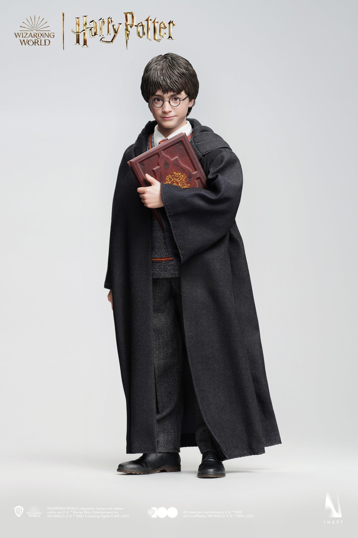 INART Harry Potter 1/6 Scale Collectible Figure - Deluxe Version