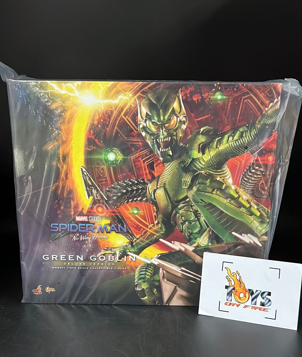 Hot Toys MMS631 Spiderman No Way Home Green Goblin Deluxe Version 1/6 Scale Collectible Figure