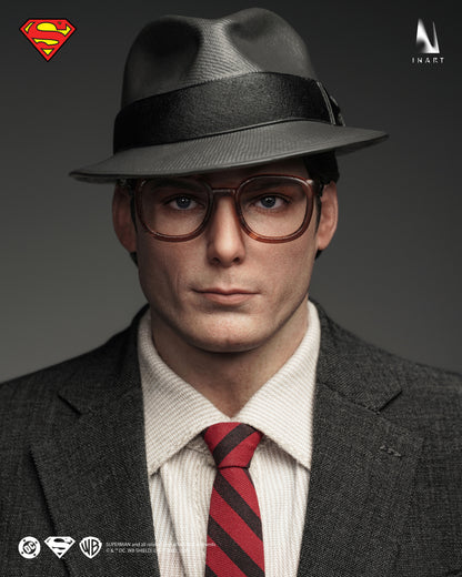 PRE-ORDER INART — Superman (1978) - Superman 1/6 Collectible Figure (PREMIUM)