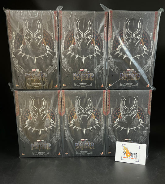 Hot Toys MMS671 Black Panther Legacy Black Panther (Original Suit) 1:6 Scale Collectible Figure