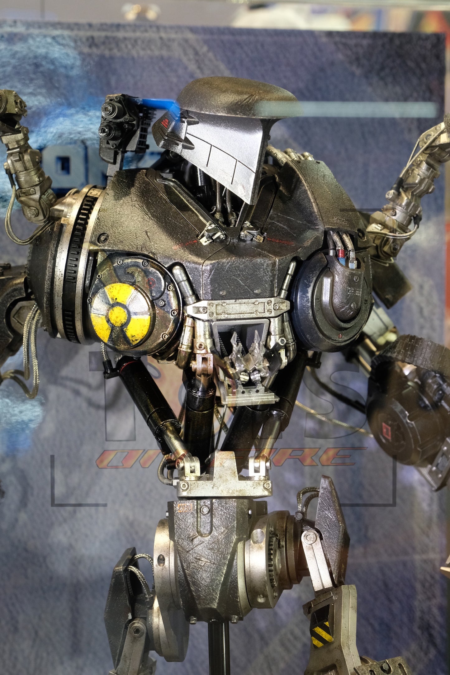 PRE-ORDER HOT TOYS MMS828D75 ROBOCOP 2 ROBOCAIN 1/6TH SCALE COLLECTIBLE FIGURE (REGULAR)