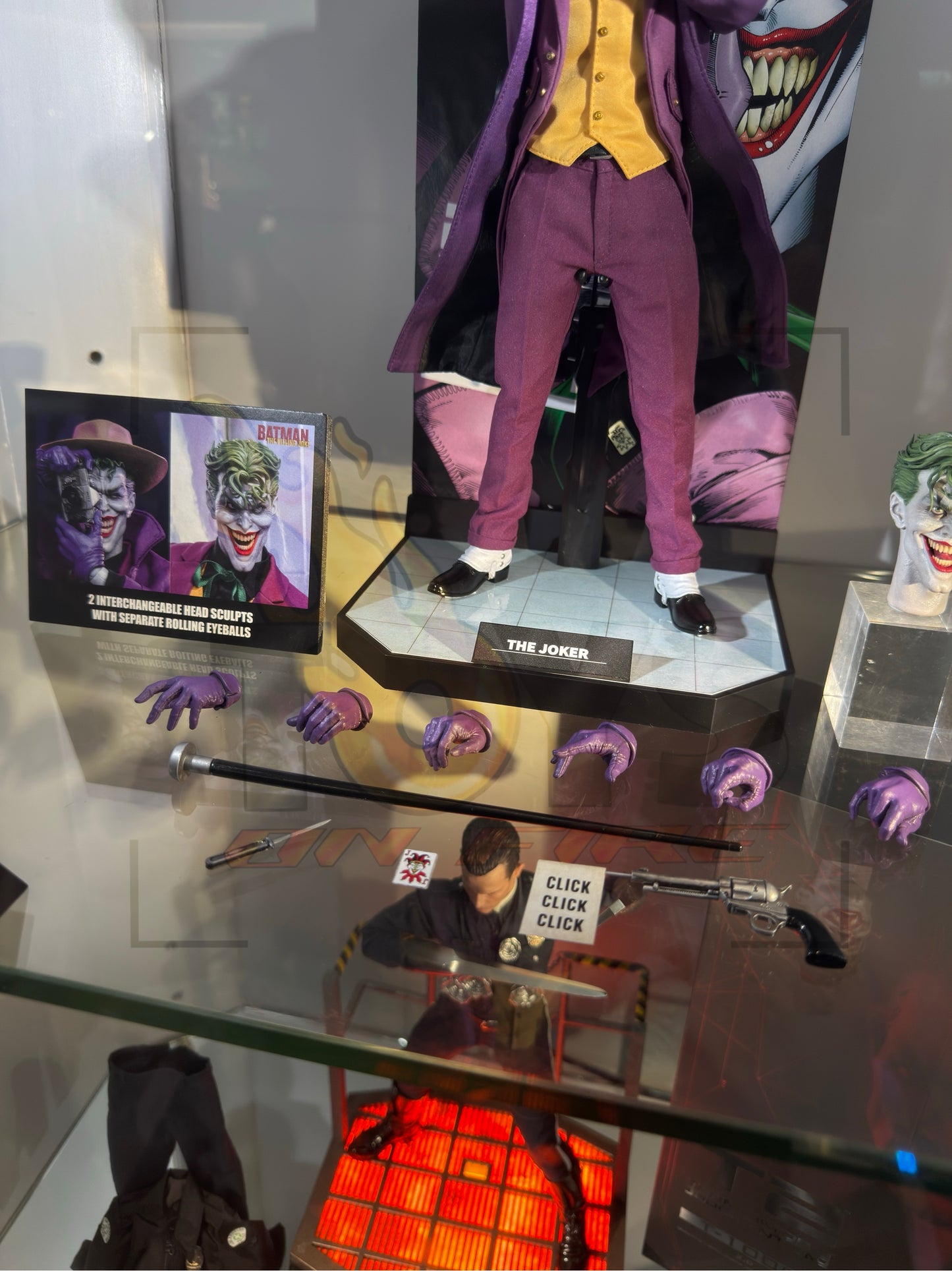 PRE-ORDER HOT TOYS CMS028 BATMAN: THE KILLING JOKE THE JOKER 1/6TH SCALE COLLECTIBLE FIGURE