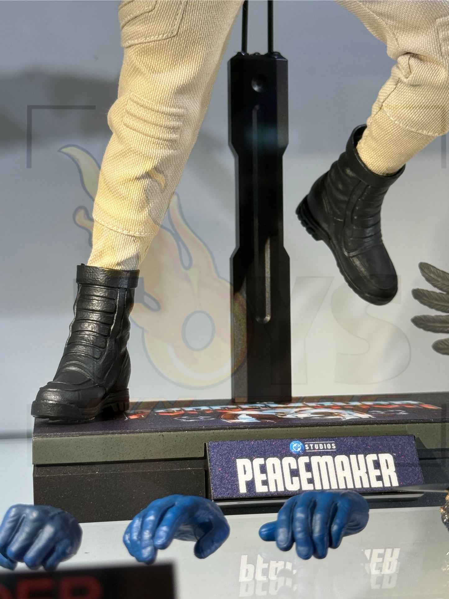 PRE-ORDER HOT TOYS TMS166 PEACEMAKER SEASON 2 1/6TH SCALE COLLECTIBLE FIGURE