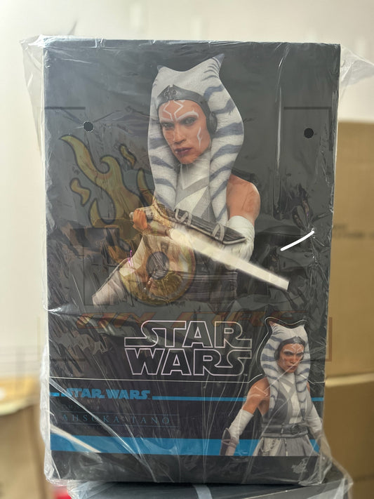 HOT TOYS TMS118 STAR WARS: AHSOKA - AHSOKA TANO 1/6TH SCALE COLLECTIBLE FIGURE