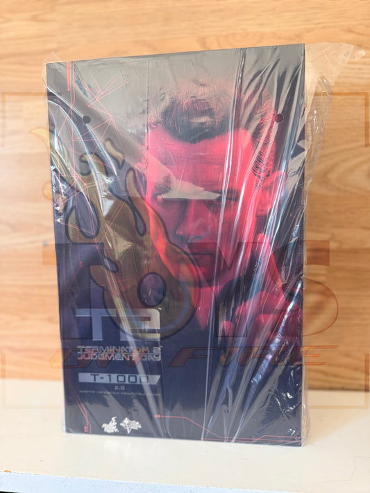 READY🔥 HOT TOYS MMS774 TERMINATOR 2: JUDGMENT DAY T-1000 (2.0) 1/6TH SCALE COLLECTIBLE FIGURE