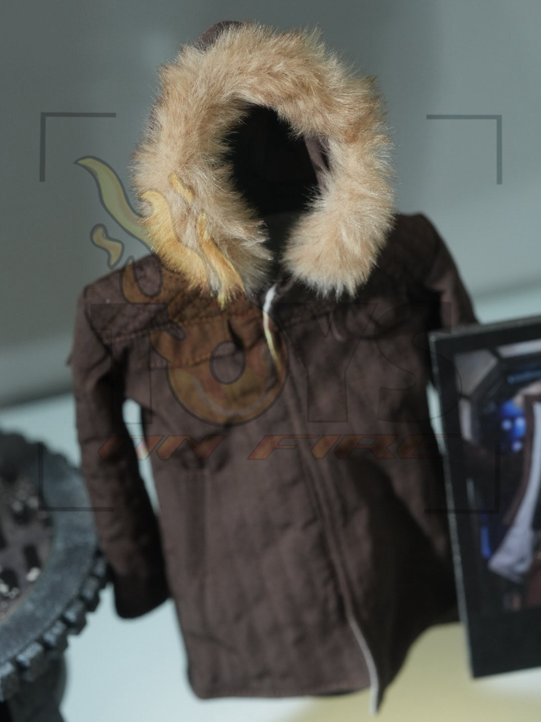 PRE-ORDER HOT TOYS MMS846 STAR WARS: THE EMPIRE STRIKES BACK HAN SOLO 1/6TH SCALE COLLECTIBLE FIGURE
