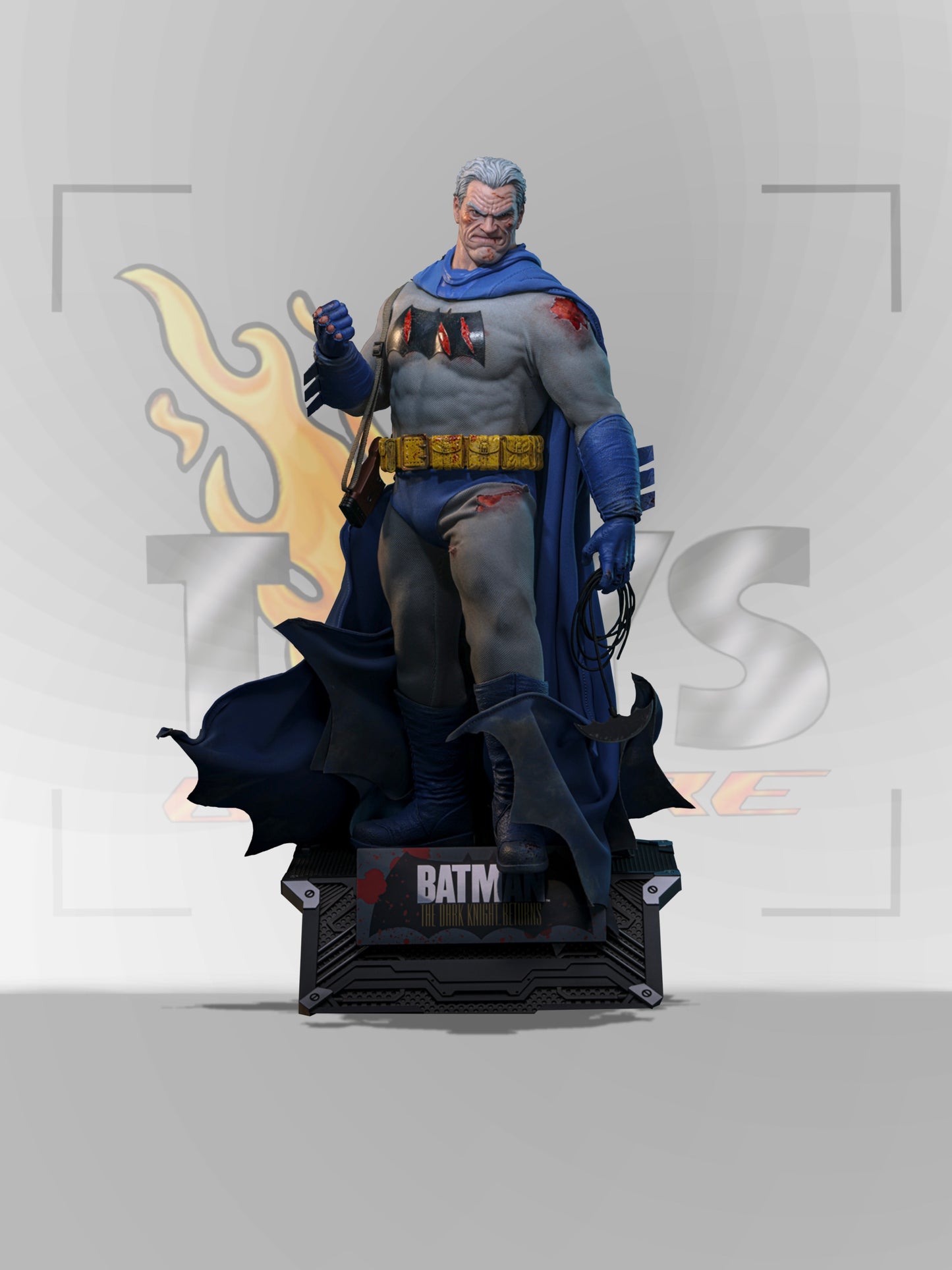 PRE-ORDER HOT TOYS CMS031 BATMAN: THE DARK KNIGHT RETURNS BATMAN (BATTLE DAMAGED) 1/6TH SCALE COLLECTIBLE FIGURE
