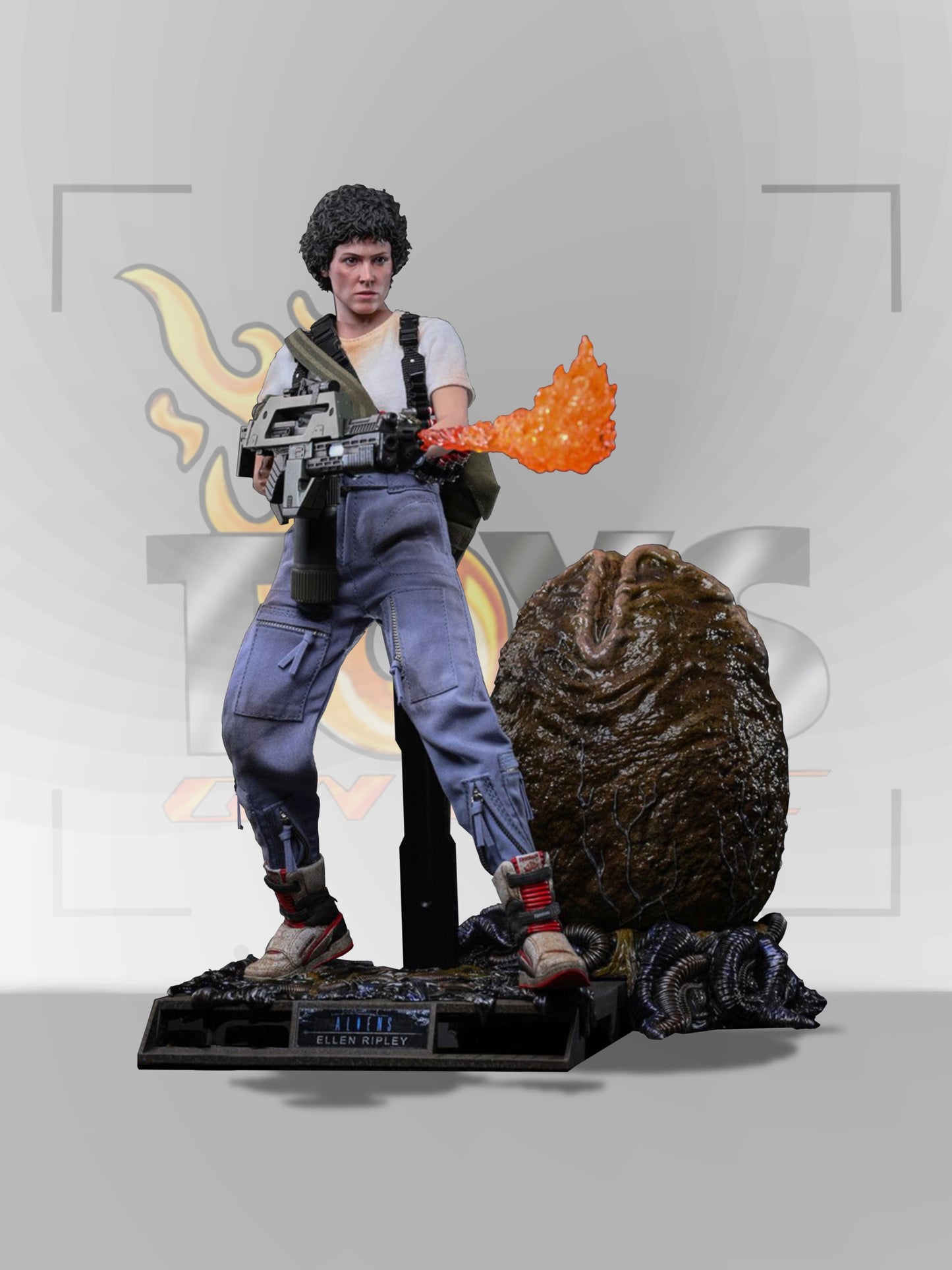 PRE-ORDER HOT TOYS MMS895 ALIENS ELLEN RIPLEY (DELUXE VERSION) 1/6TH SCALE COLLECTIBLE FIGURE