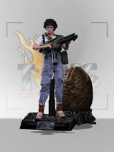 PRE-ORDER HOT TOYS MMS896AE ALIENS ELLEN RIPLEY (ARTISAN EDITION DELUXE VERSION) [HOT TOYS EXCLUSIVE] 1/6TH SCALE COLLECTIBLE FIGURE