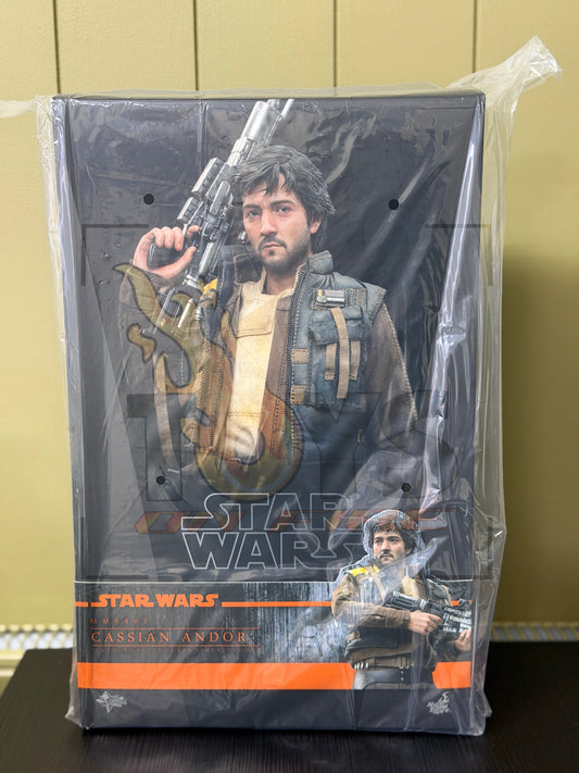 READY TO SHIP 🔥 HOT TOYS MMS802 ROGUE ONE: A STAR WARS STORY CASSIAN ANDOR 1/6TH SCALE COLLECTIBLE FIGURE