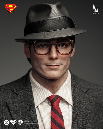 PRE-ORDER INART — Superman (1978) - Superman 1/6 Collectible Figure (PREMIUM)
